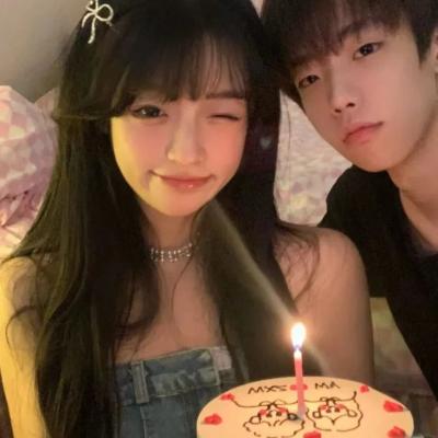 气质唯美清纯情侣头像(精选24张)