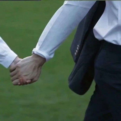 2023幸福甜蜜高级小众情侣头像(精选24张)