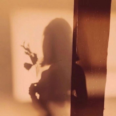 2023幸福甜蜜高级小众情侣头像(精选24张)