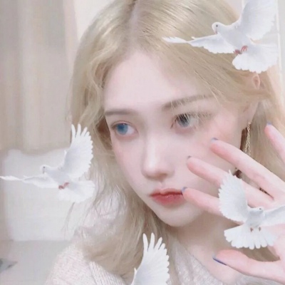 高清成熟气质女人的头像图片(24张)