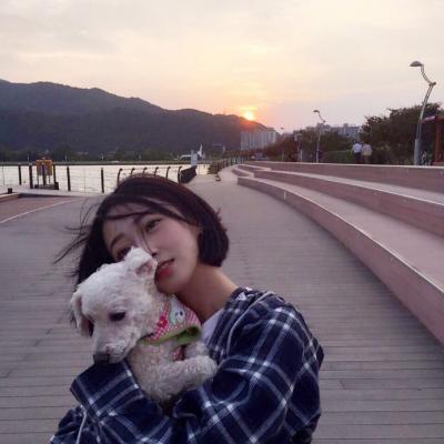 微信头像唯美意境女生清新图片(精选27张)