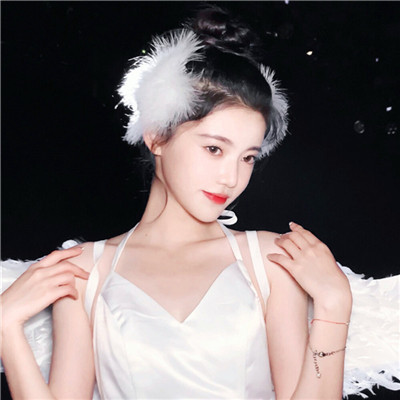 2023最新潮流女生头像(精选24张)