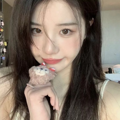 很欲很撩的女生头像(24张)