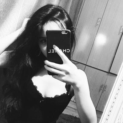 高清好看的女生霸气头像黑白高冷图片(精选24张)