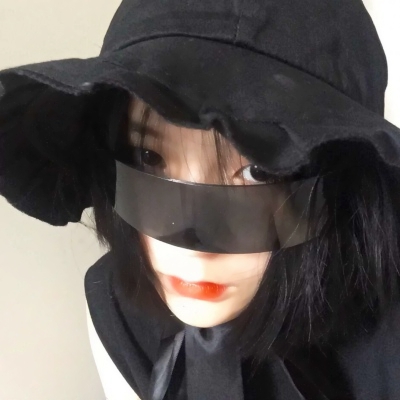 高清好看的霸气女头像社会冷酷图片(24张)