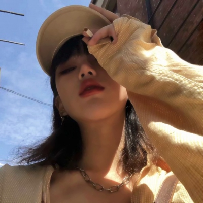 高清好看的霸气女头像社会冷酷图片(24张)