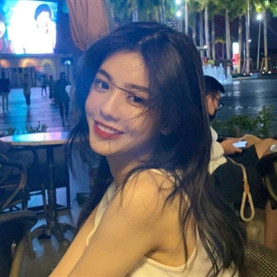 超好看网图女生头像(21张)