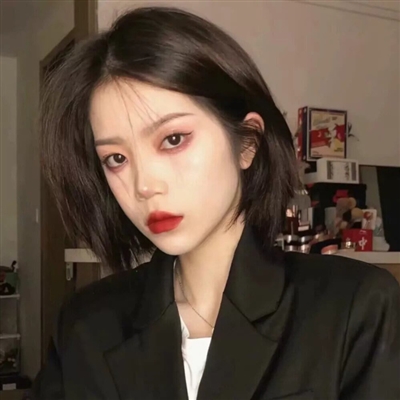 超好看网图女生头像(21张)