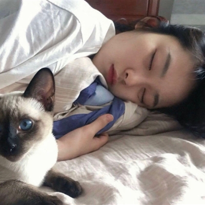 超好看网图女生头像(21张)