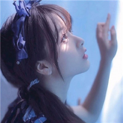 微信头像简单大方淡雅女生清新图片(21张)