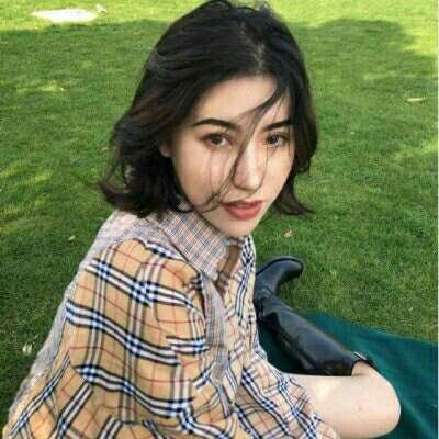 高清有魅力的女生好看头像图片(24张)