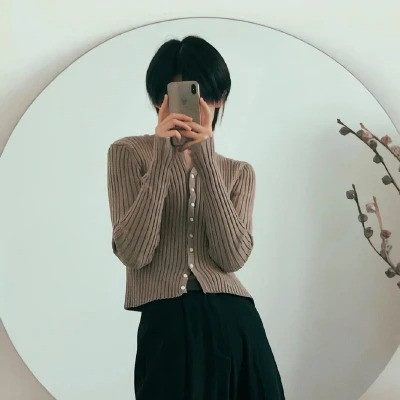 2023年微信头像女图片(21张)