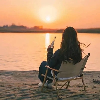 2023年微信头像女图片(21张)