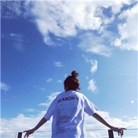 qq头像情侣背影一男一女图片(精选30张)