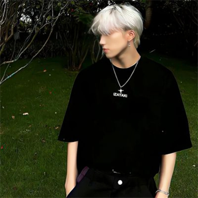 伤感情侣头像一男一女图片(精选18张)