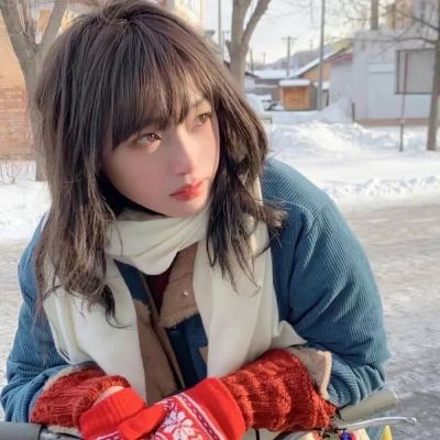 调皮可爱的女生头像(24张)