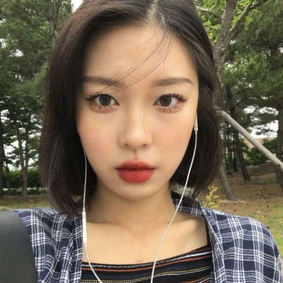 调皮可爱的女生头像(24张)