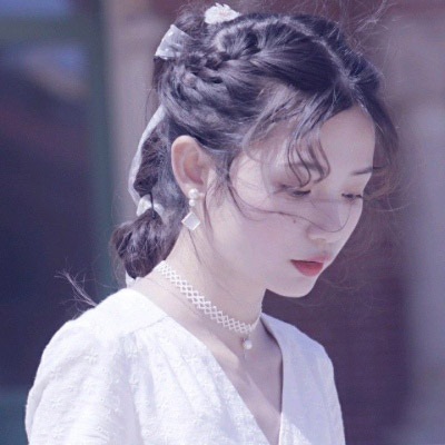 失落女生头像伤感图片(24张)