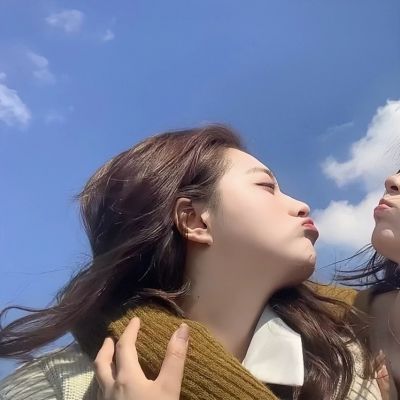 高清单人的闺蜜头像两张一组图片(22张)