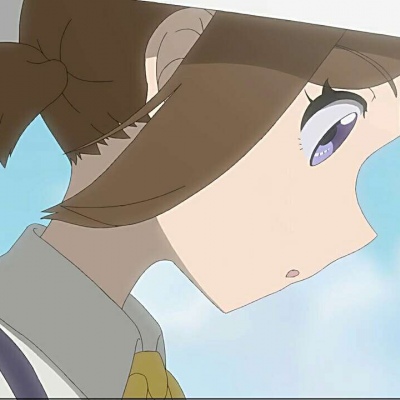 高清戴帽子的女生头像动漫图片(16张)