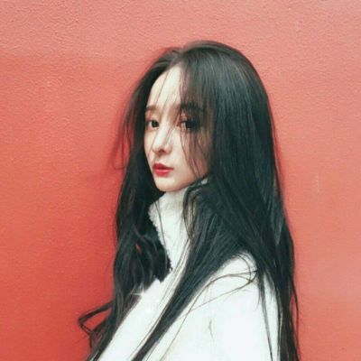 高清清新的头像女生青涩纯情真人图片(18张)