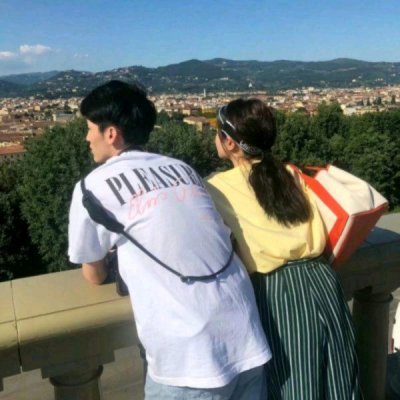 高清潮流情侣头像两张图片(24张)