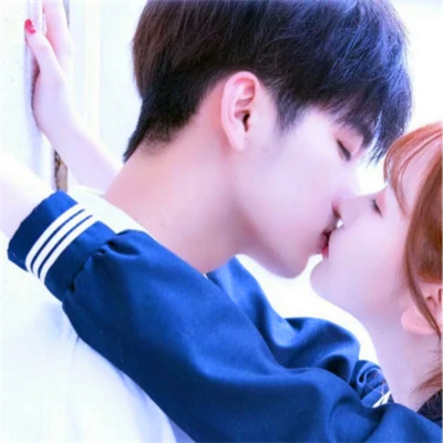 2023一左一右最潮情侣头像两张(24张)