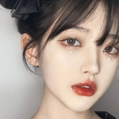 2023微信女生气质头像图片(21张)