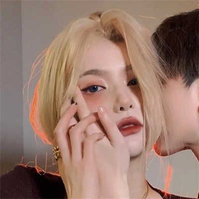 甜蜜情侣浪漫头像(24张)