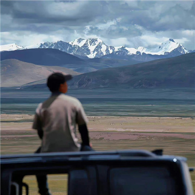 唯美高雅有诗意的微信头像图片男(精选24张)