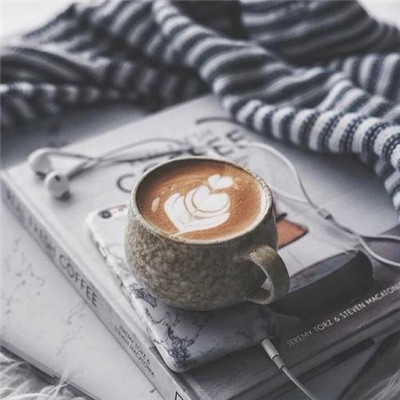 唯美高雅有诗意的微信头像图片大全(24张)