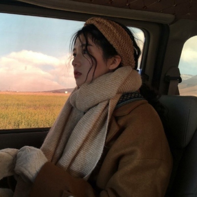 唯美诗意头像女图片(精选21张)