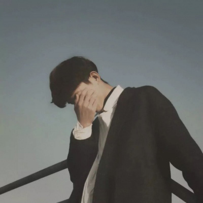 比较独特的情侣头像单人(精选24张)