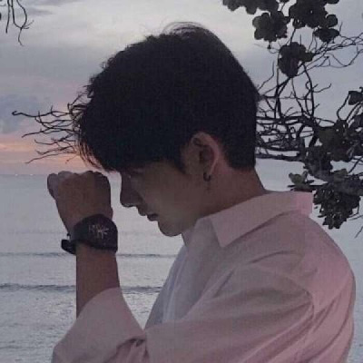 比较独特的情侣头像单人(精选24张)