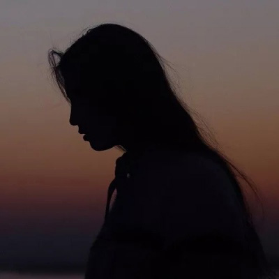 比较独特的情侣头像单人(精选24张)