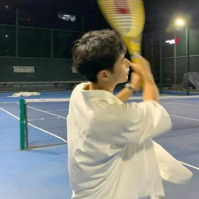 比较独特的情侣头像单人(精选24张)