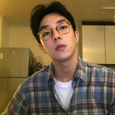 最适合男人的微信头像成熟稳重(精选12张)