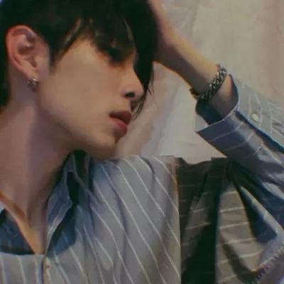 成熟女人喜欢的男人微信头像(21张)