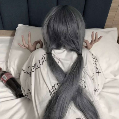 给人一种阳光的头像女背影(22张)