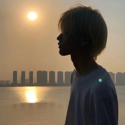 高端大气上档次有内涵的头像(精选24张)