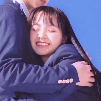 情头一男一女可爱真人高清图(精选24张)