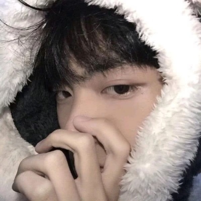 情头一男一女可爱真人高清图(精选24张)