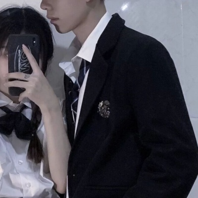 真人情头一男一女分开图片霸气(精选18张)