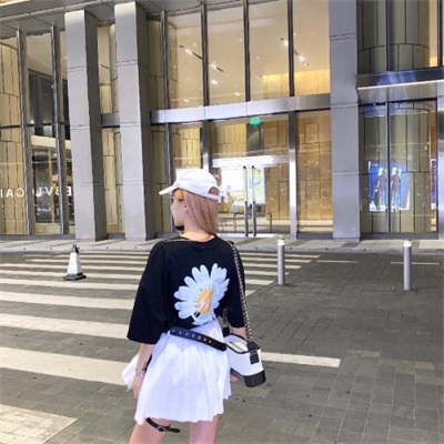 微信头像情侣一男一女分开(24张)