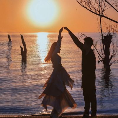 既成熟又浪漫的情侣头像(18张)