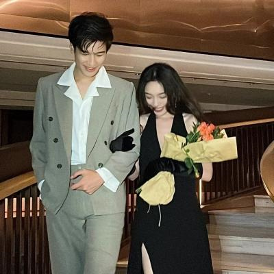 浪漫情侣头像一男一女真人(18张)