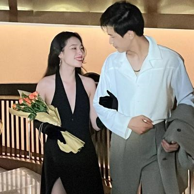 浪漫情侣头像一男一女真人(18张)