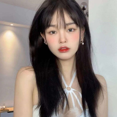 又酷又拽的女生头像图片(精选18张)