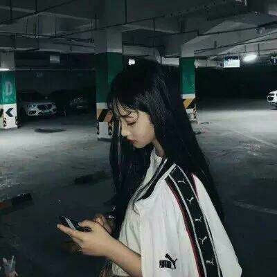 超酷超霸气的女生头像(精选24张)