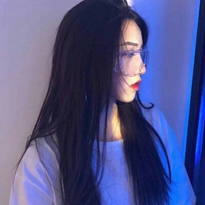 超酷超霸气的女生头像(精选24张)